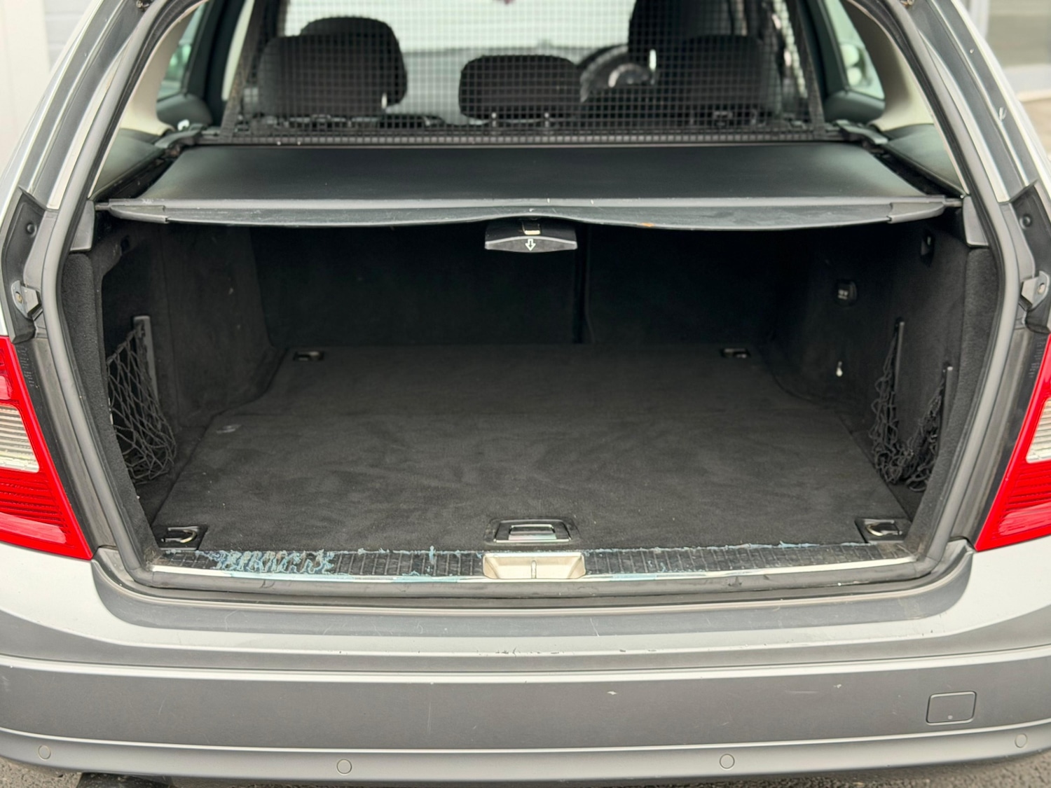 Used Mercedes-Benz C-Class 2011 for sale - 76077986: Photo 11