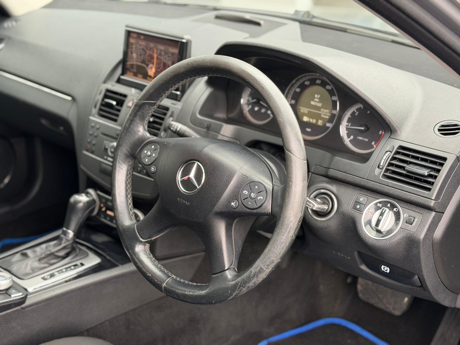 Used Mercedes-Benz C-Class 2011 for sale - 76077986: Photo 14