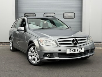 Used Mercedes-Benz C-Class 2011 for sale - 76077986: Photo