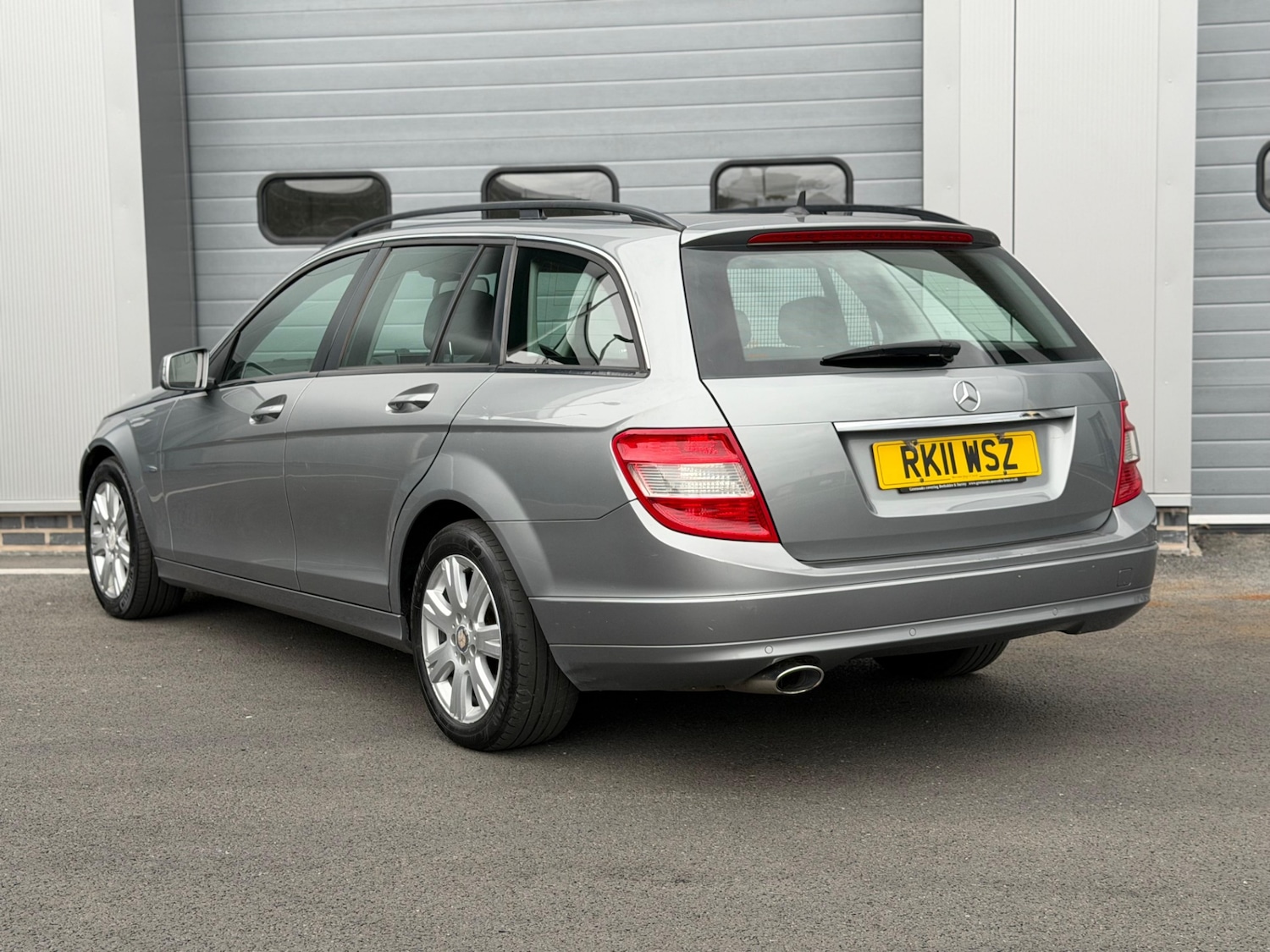 Used Mercedes-Benz C-Class 2011 for sale - 76077986: Photo 8