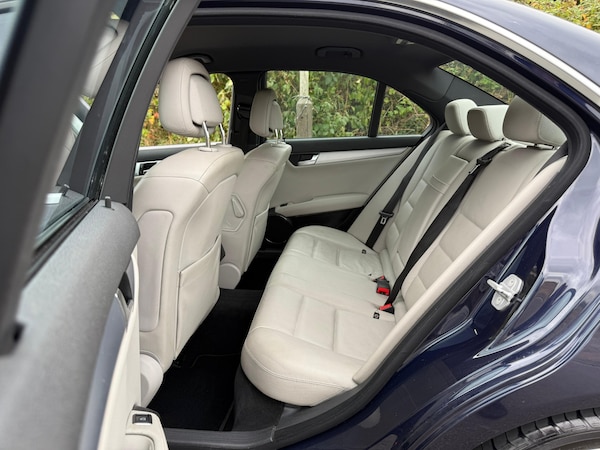 Used Mercedes-Benz C-Class 2008 for sale - 75656395: Photo 9