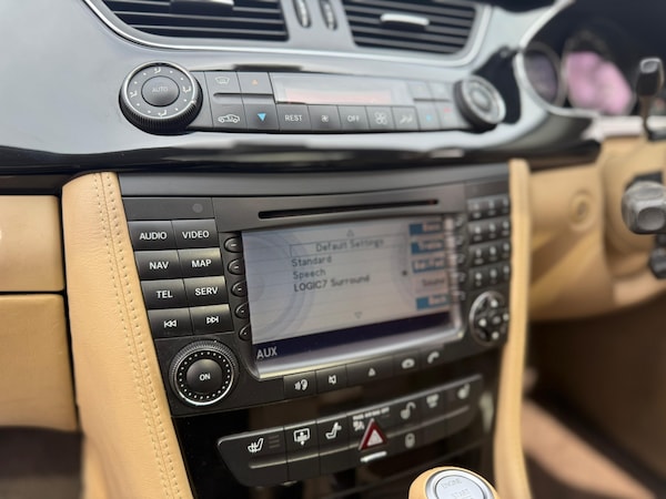 Used Mercedes-Benz CLS 2006 for sale - 75502010: Photo 11