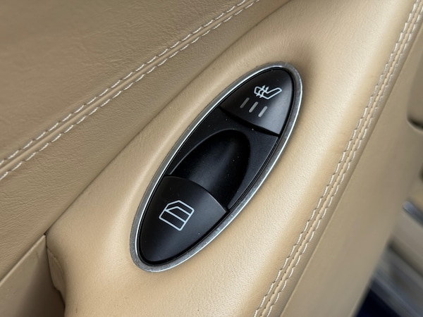 Used Mercedes-Benz CLS 2006 for sale - 75502010: Photo 20