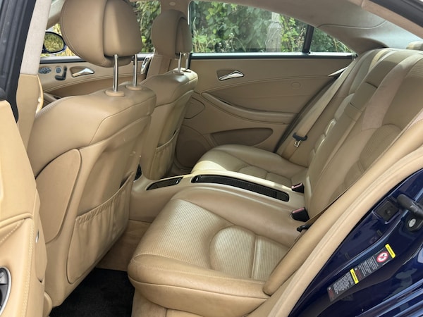 Used Mercedes-Benz CLS 2006 for sale - 75502010: Photo 21