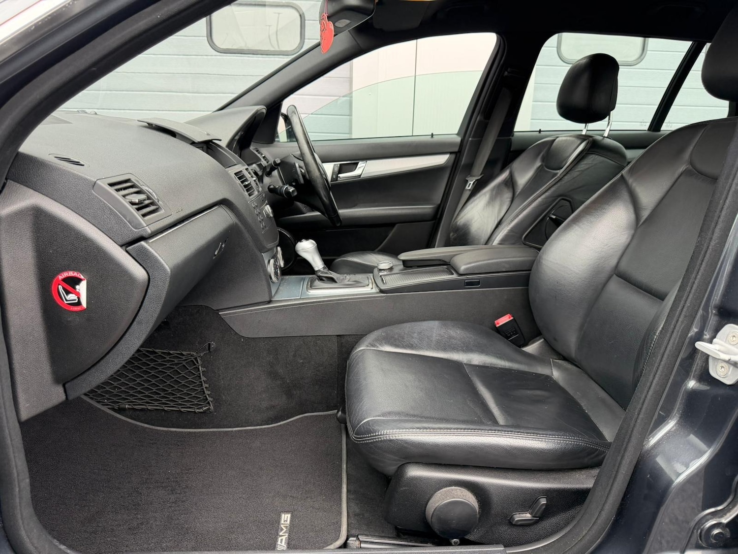 Used Mercedes-Benz C Class 2010 for sale - 76461627: Photo 6