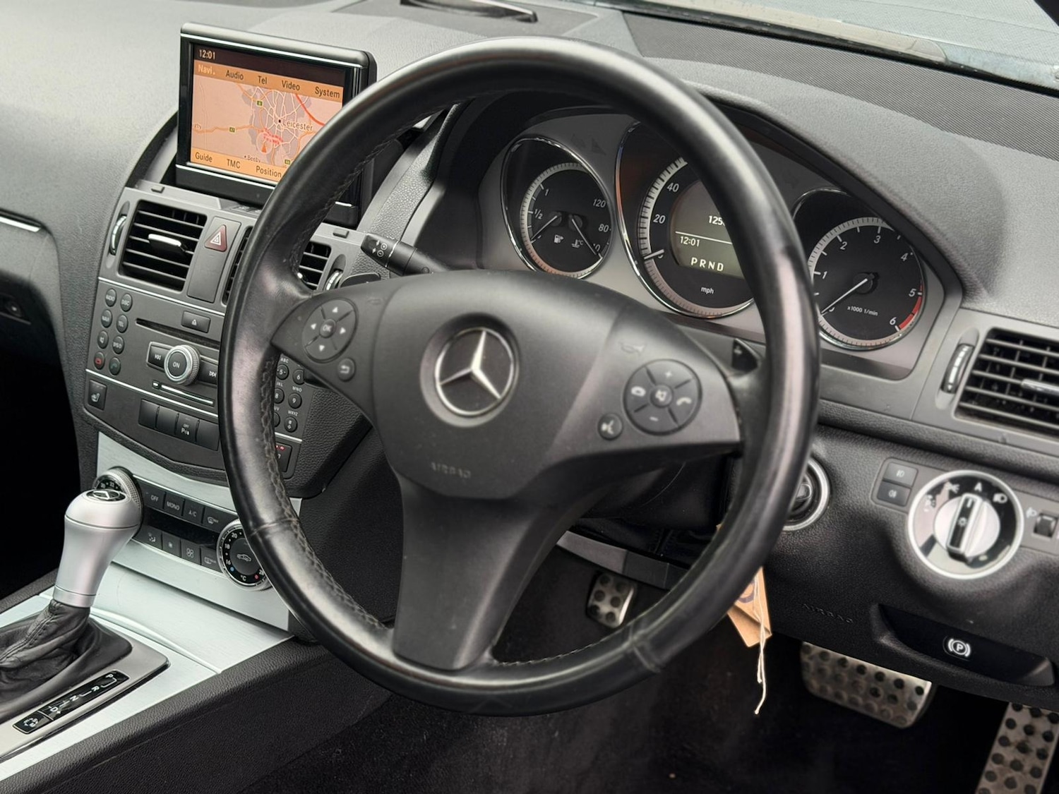 Used Mercedes-Benz C Class 2010 for sale - 77171118: Photo 12