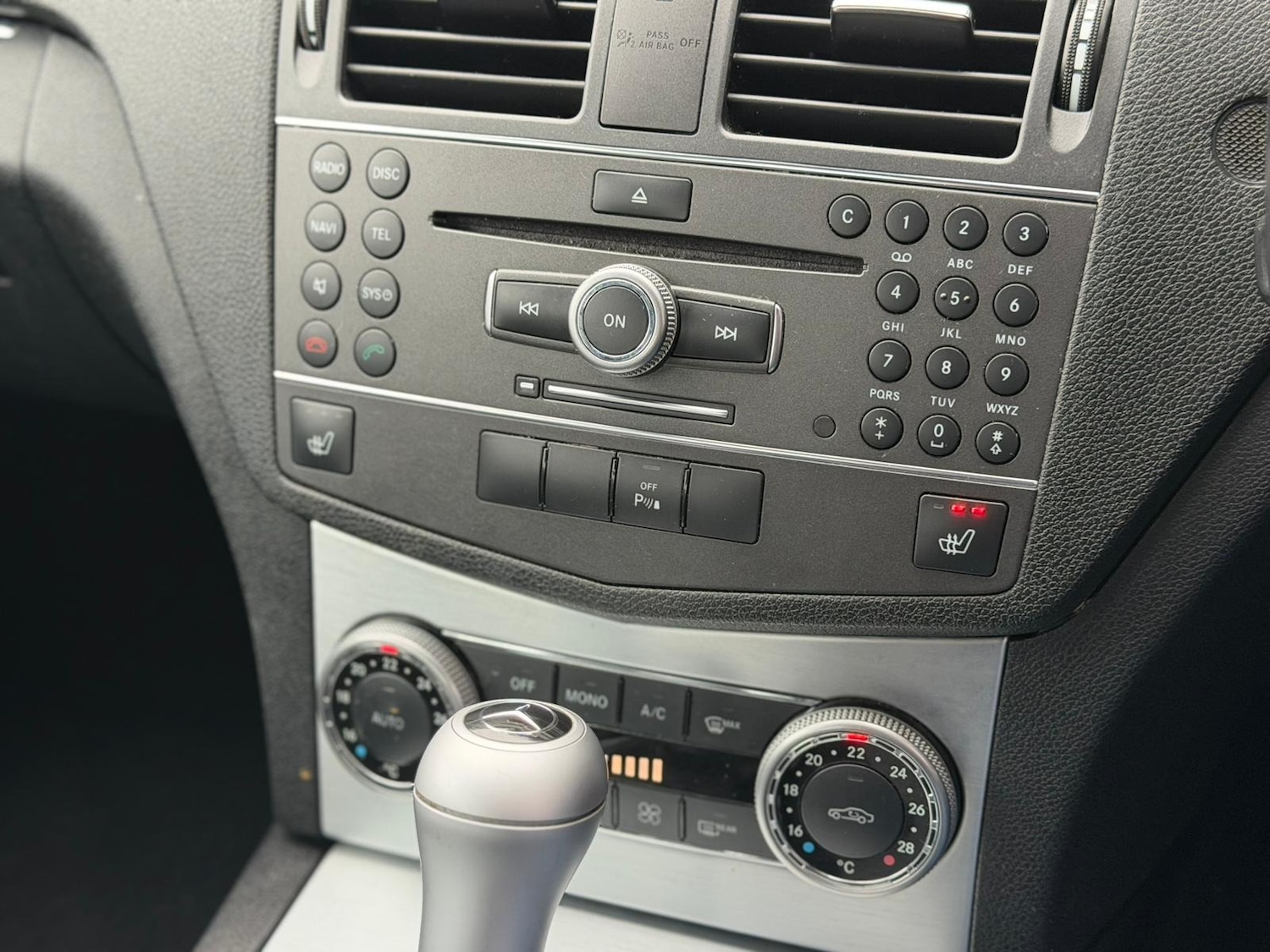 Used Mercedes-Benz C Class 2010 for sale - 77171118: Photo 16