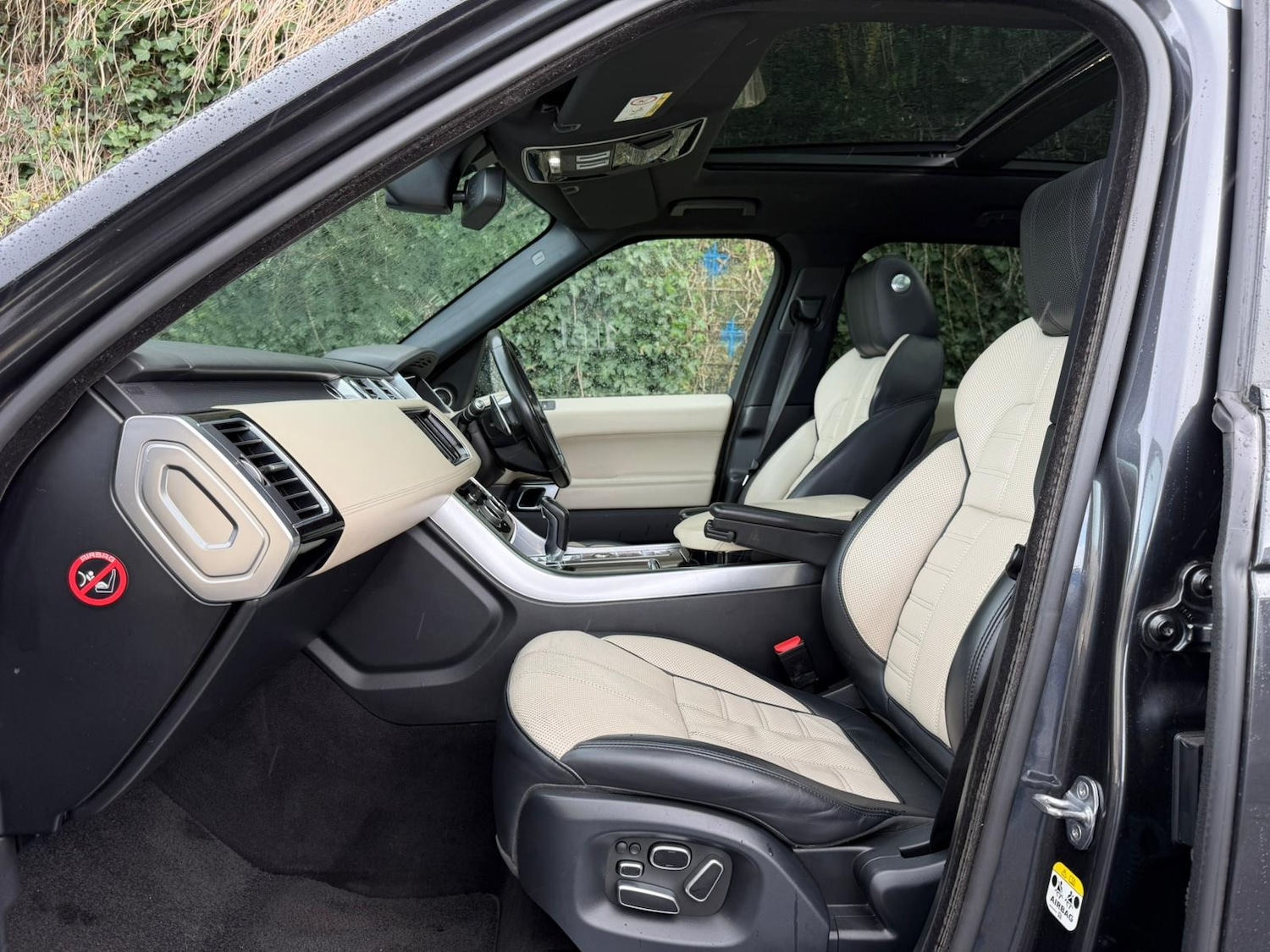 Used Land Rover Range Rover Sport 2014 for sale - 77901234: Photo 14