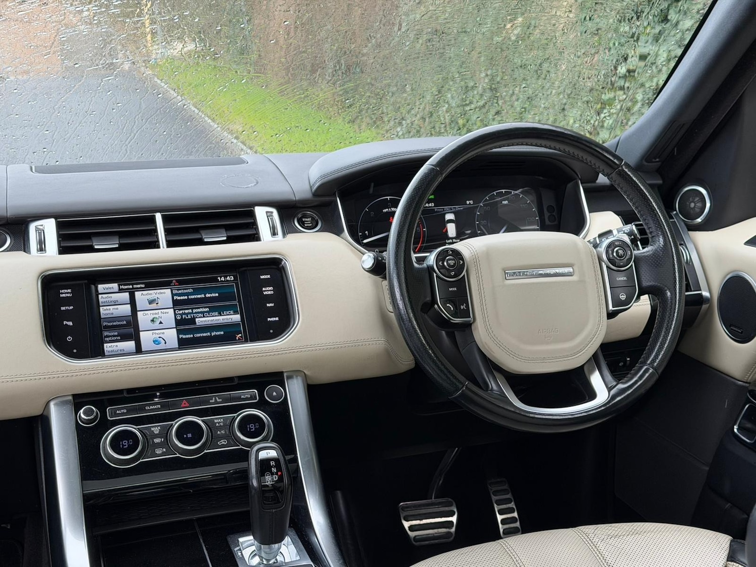 Used Land Rover Range Rover Sport 2014 for sale - 77901234: Photo 17