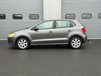 Used Volkswagen Polo 2010 for sale - 77170983: Photo