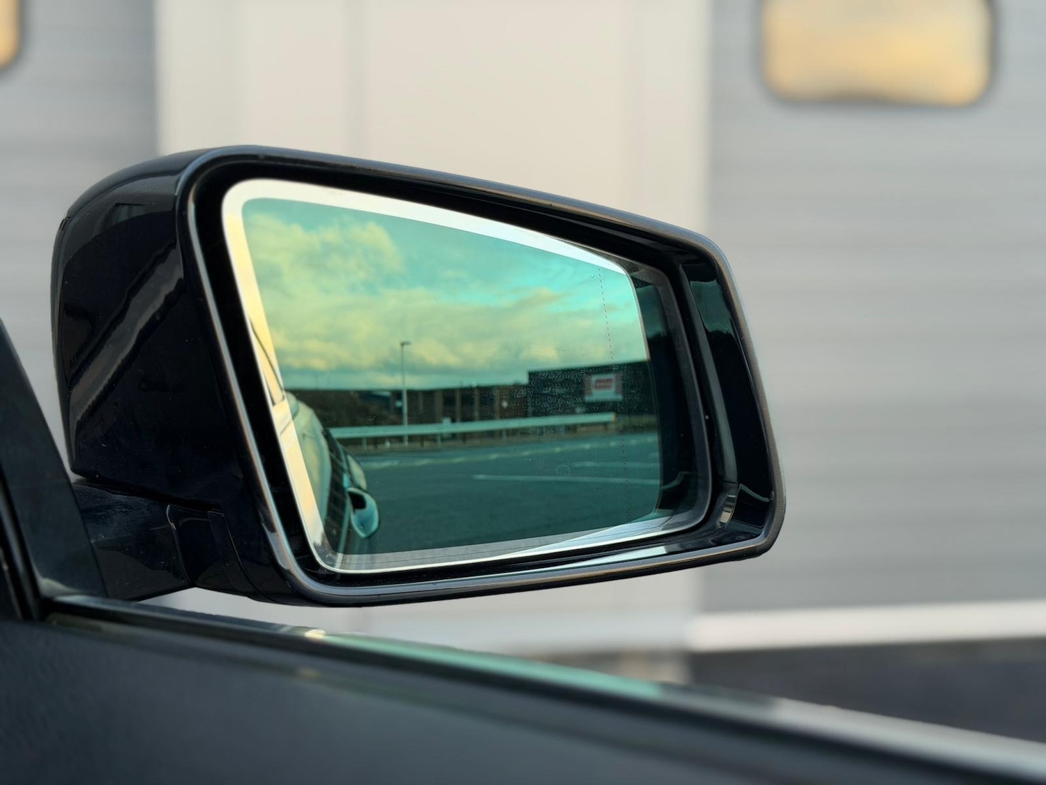 Used Mercedes-Benz E Class 2010 for sale - 76894495: Photo 18