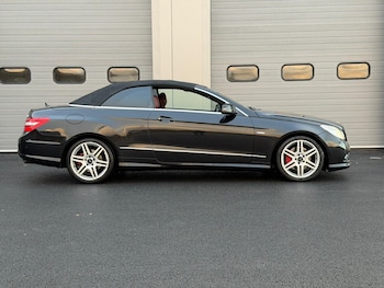 Used Mercedes-Benz E Class 2010 for sale - 76894495: Photo