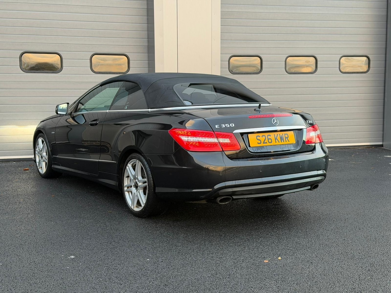 Used Mercedes-Benz E Class 2010 for sale - 76894495: Photo 6