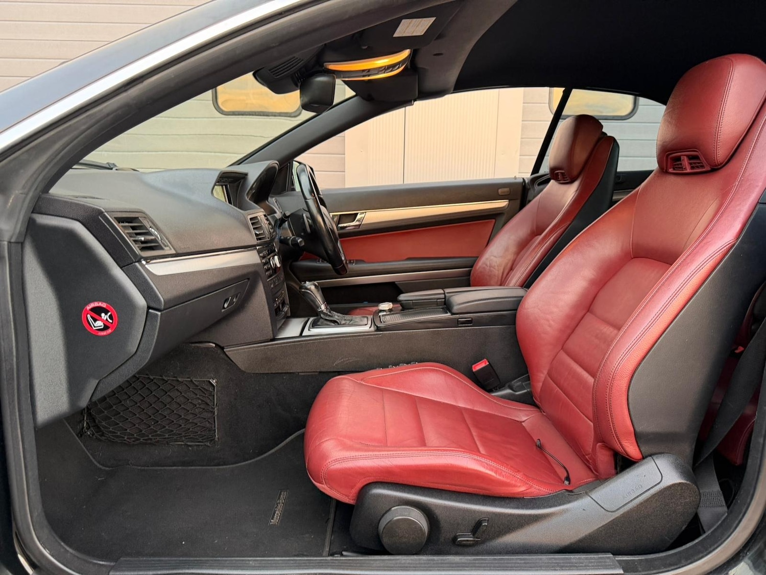 Used Mercedes-Benz E Class 2010 for sale - 76894495: Photo 7