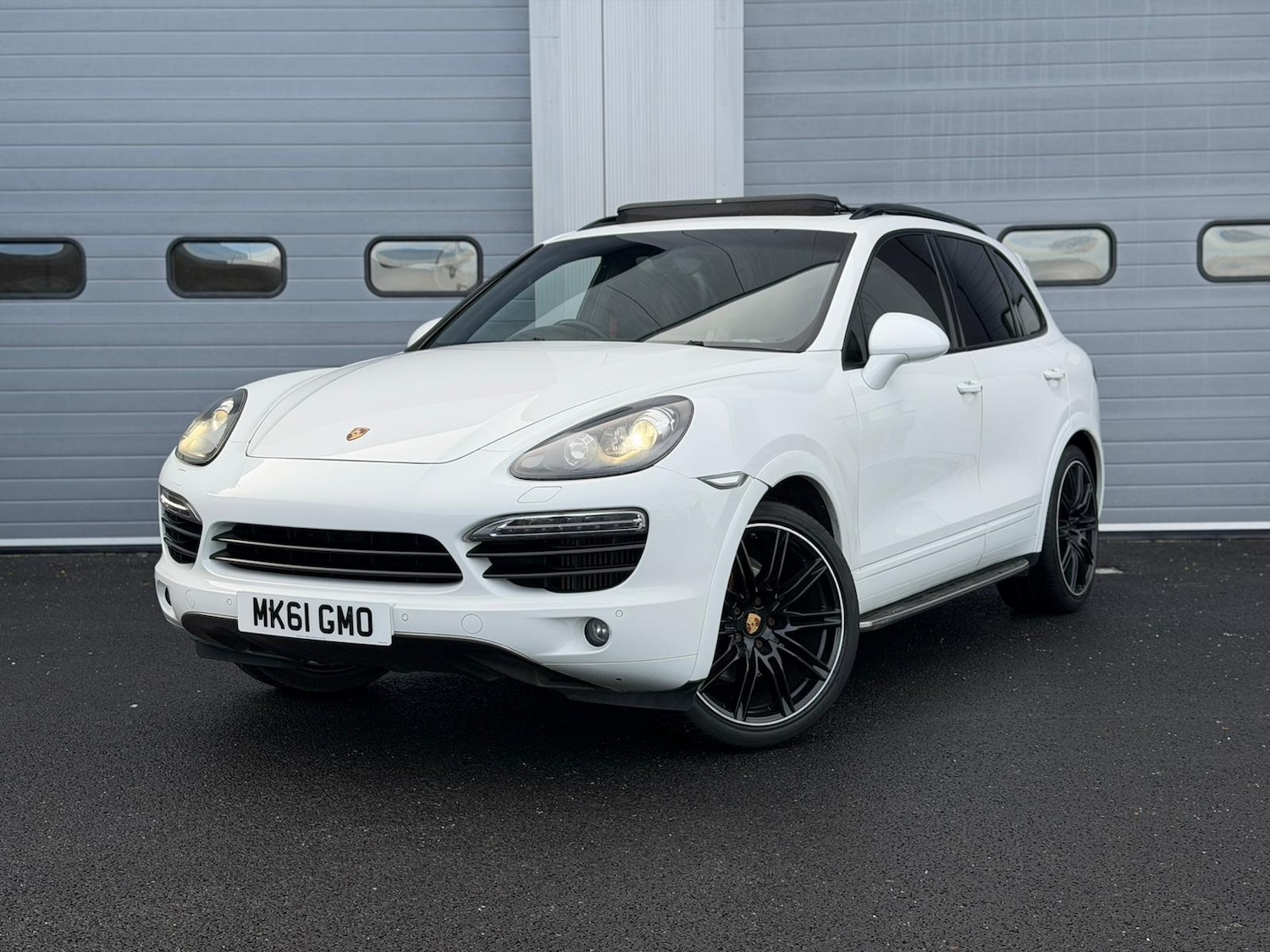 Used Porsche Cayenne 2012 for sale - 76817586: Photo 1