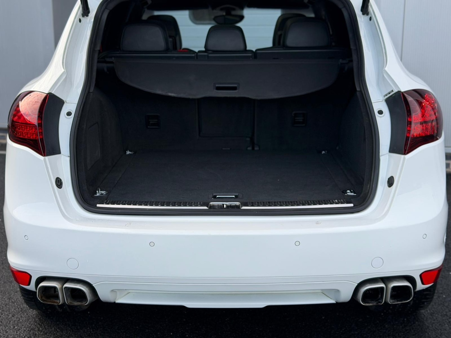 Used Porsche Cayenne 2012 for sale - 76817586: Photo 12