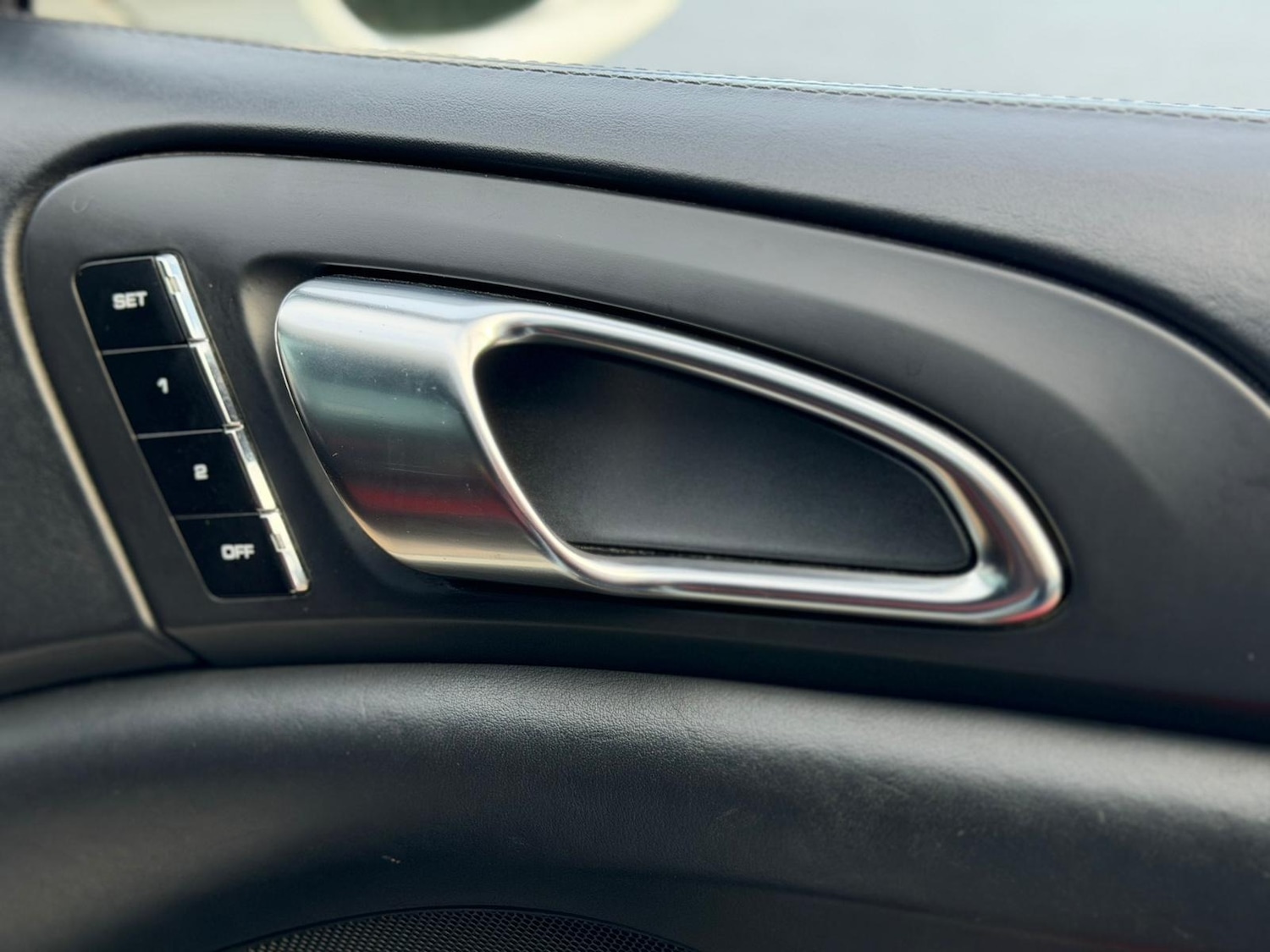 Used Porsche Cayenne 2012 for sale - 76817586: Photo 28