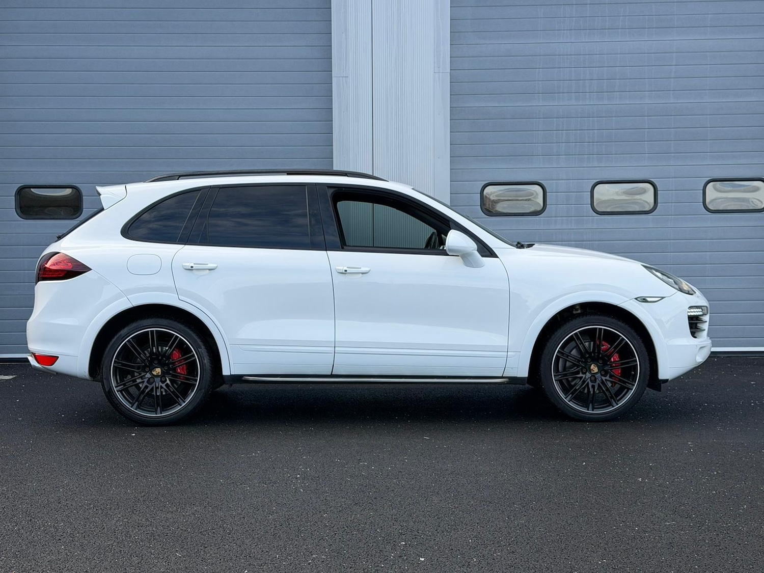 Used Porsche Cayenne 2012 for sale - 76817586: Photo 6