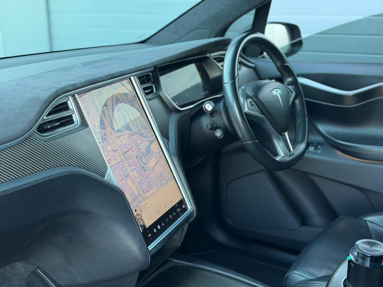 Used Tesla Model X 2017 for sale - 76565927: Photo 16