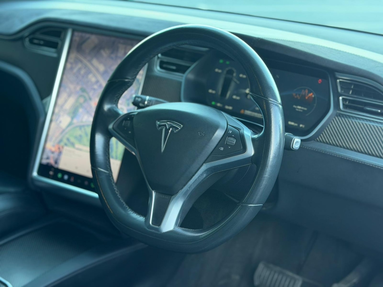 Used Tesla Model X 2017 for sale - 76565927: Photo 17