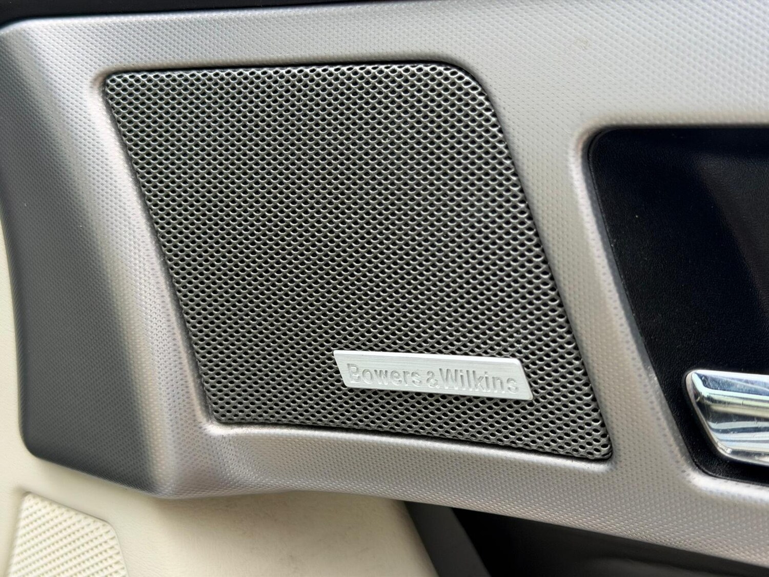 Used Jaguar XF 2011 for sale - 78091179: Photo 11