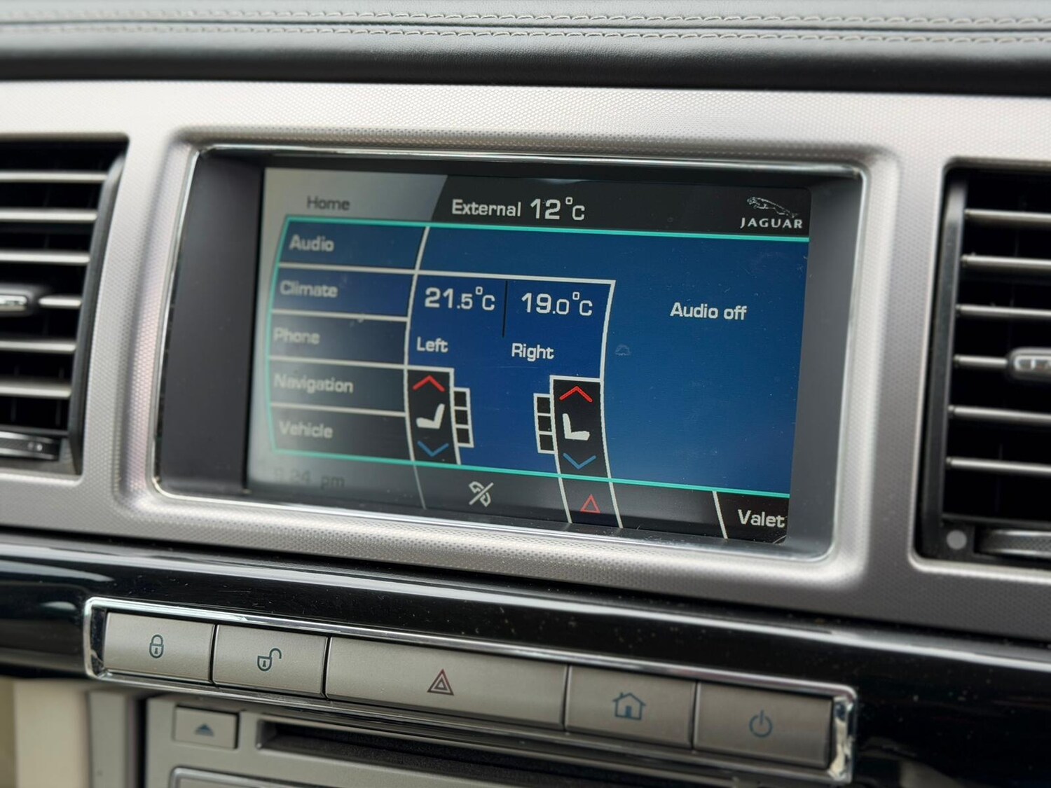 Used Jaguar XF 2011 for sale - 78091179: Photo 21