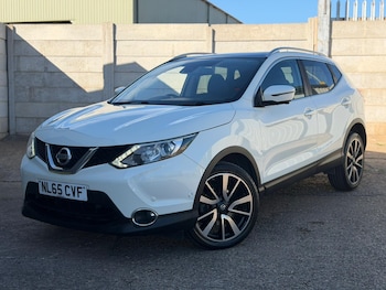 Used Nissan Qashqai 2015 for sale - 78764618: Photo