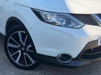 Used Nissan Qashqai 2015 for sale - 78764618: Photo