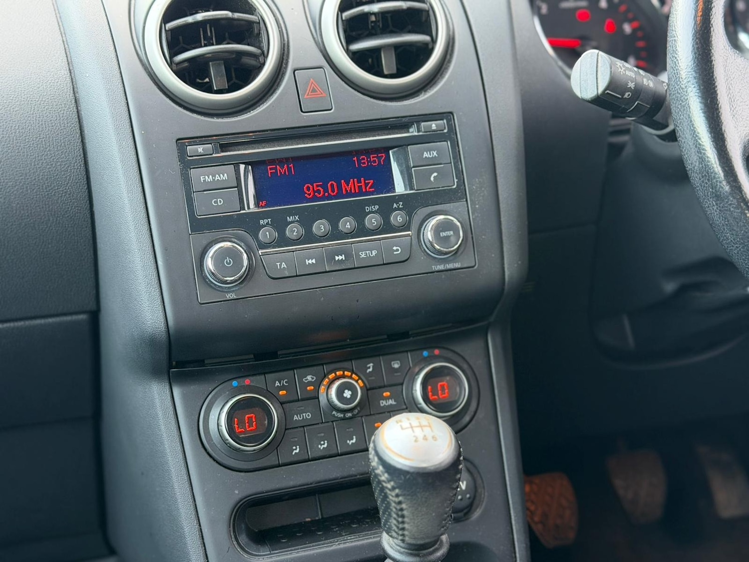 Used Nissan Qashqai 2011 for sale - 77760693: Photo 16