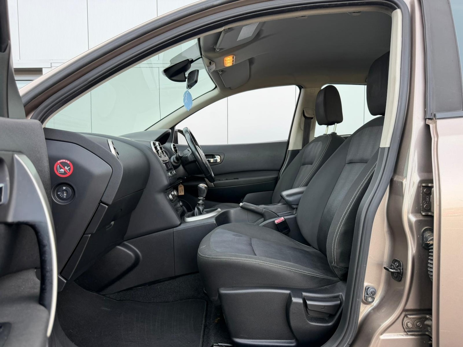 Used Nissan Qashqai 2011 for sale - 77760693: Photo 9