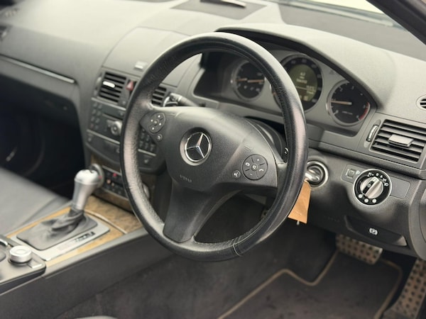 Used Mercedes-Benz C-Class 2008 for sale - 76233879: Photo 11