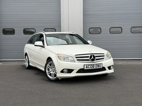 Used Mercedes-Benz C-Class 2008 for sale - 76233879: Photo 2