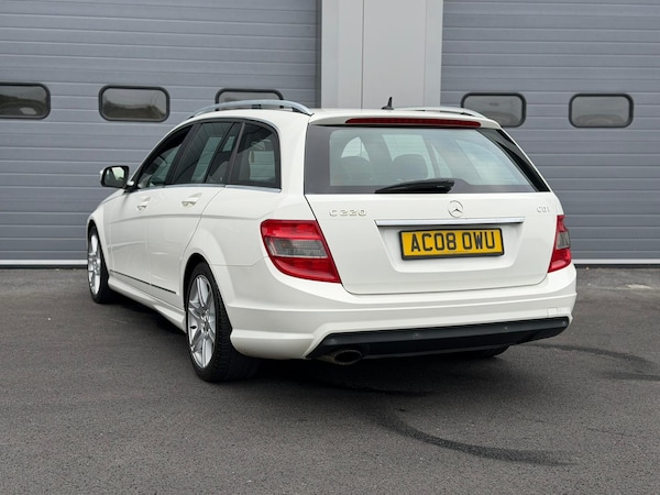 Used Mercedes-Benz C-Class 2008 for sale - 76233879: Photo 5