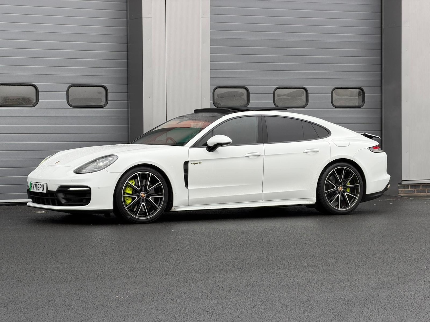 Used Porsche Panamera 2021 for sale - 77446339: Photo 2