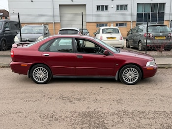 Used Volvo S40 2002 for sale - 76461879: Photo