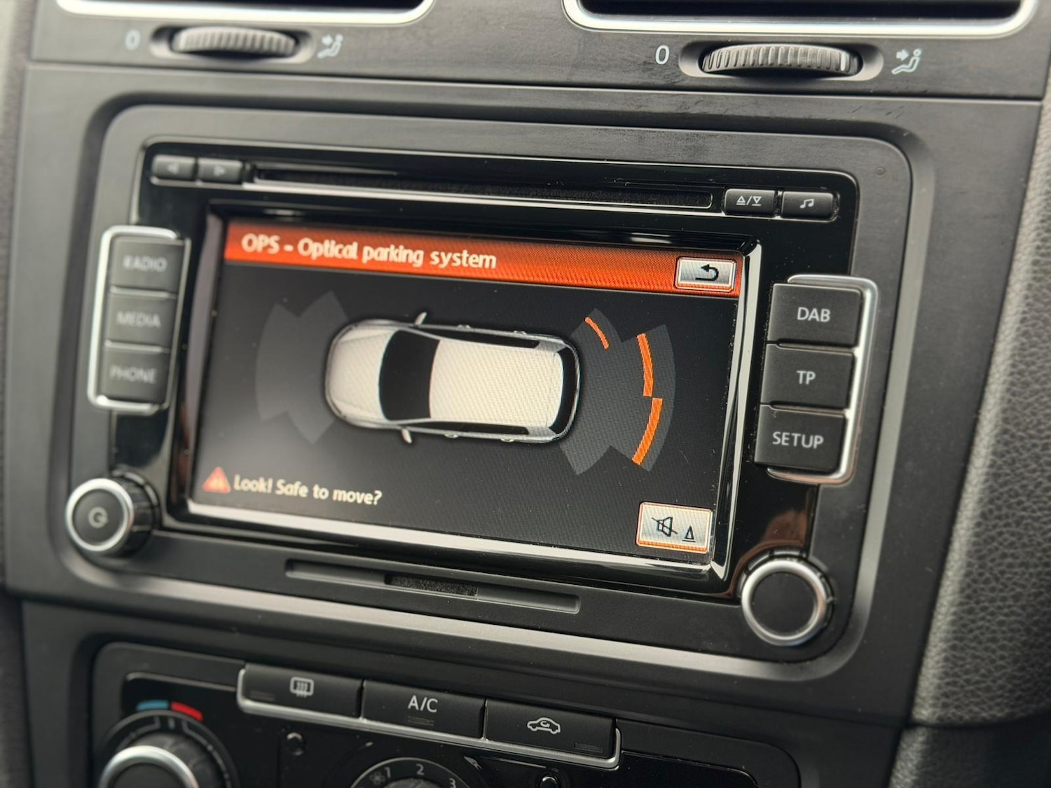 Used Volkswagen Golf 2012 for sale - 77170821: Photo 14