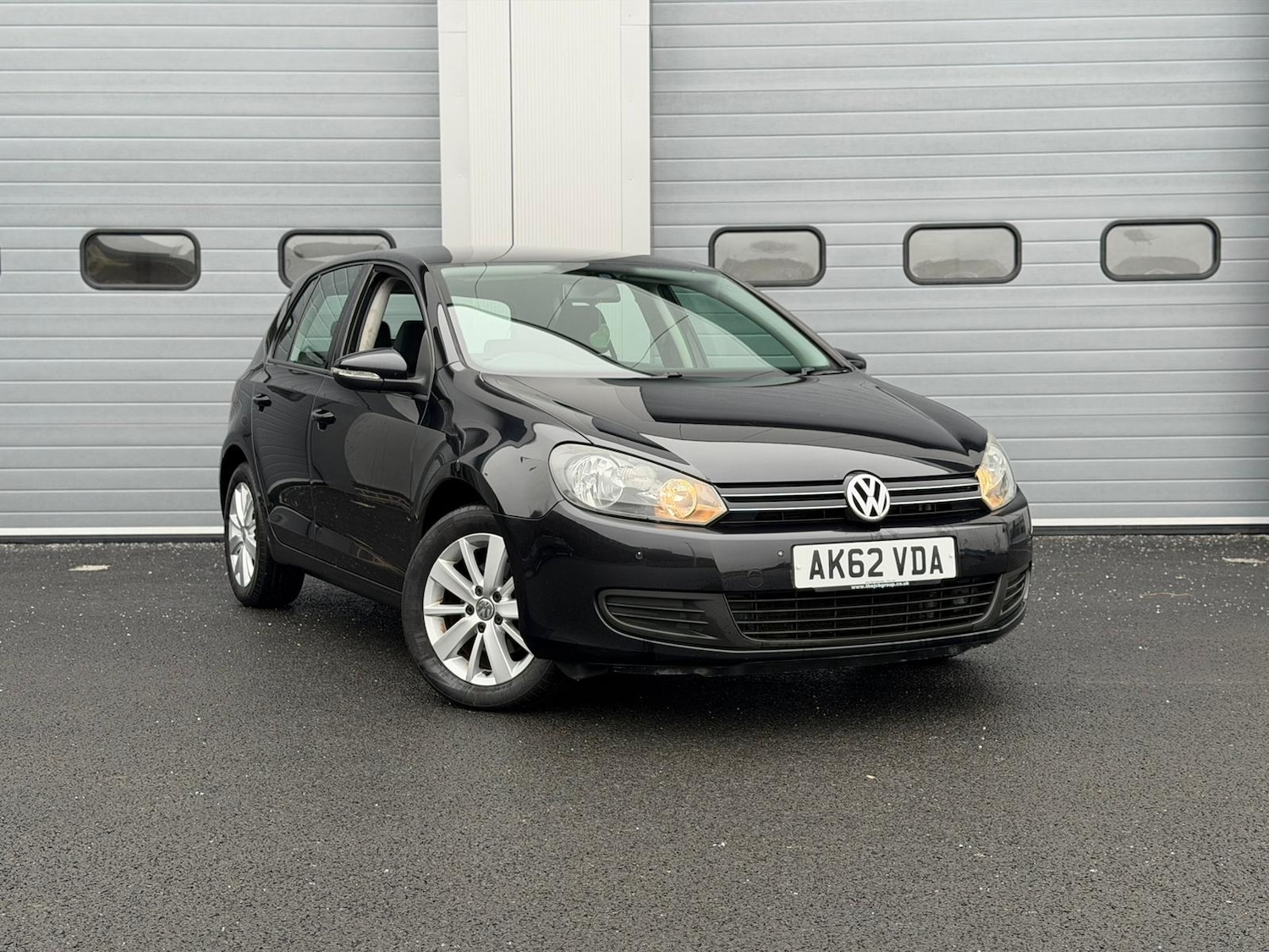 Used Volkswagen Golf 2012 for sale - 77170821: Photo 2