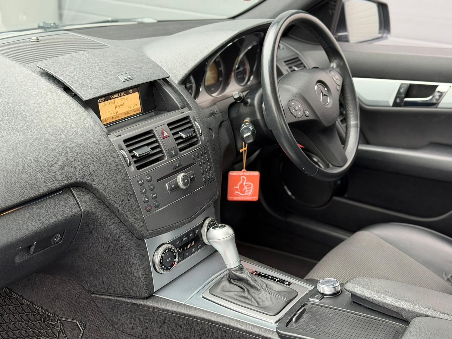 Used Mercedes-Benz C Class 2010 for sale - 75662028: Photo 10
