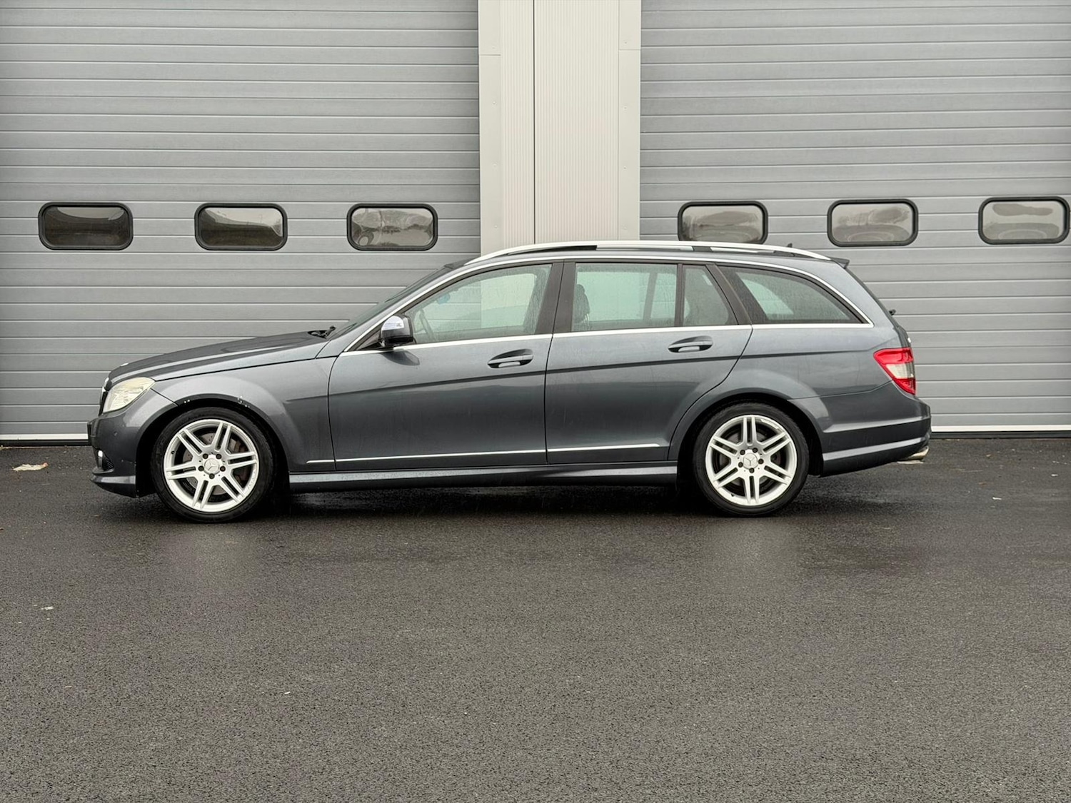 Used Mercedes-Benz C Class 2008 for sale - 76894505: Photo 5