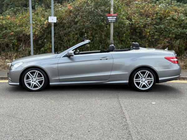 Used Mercedes-Benz E Class 2010 for sale - 75651308: Photo 10