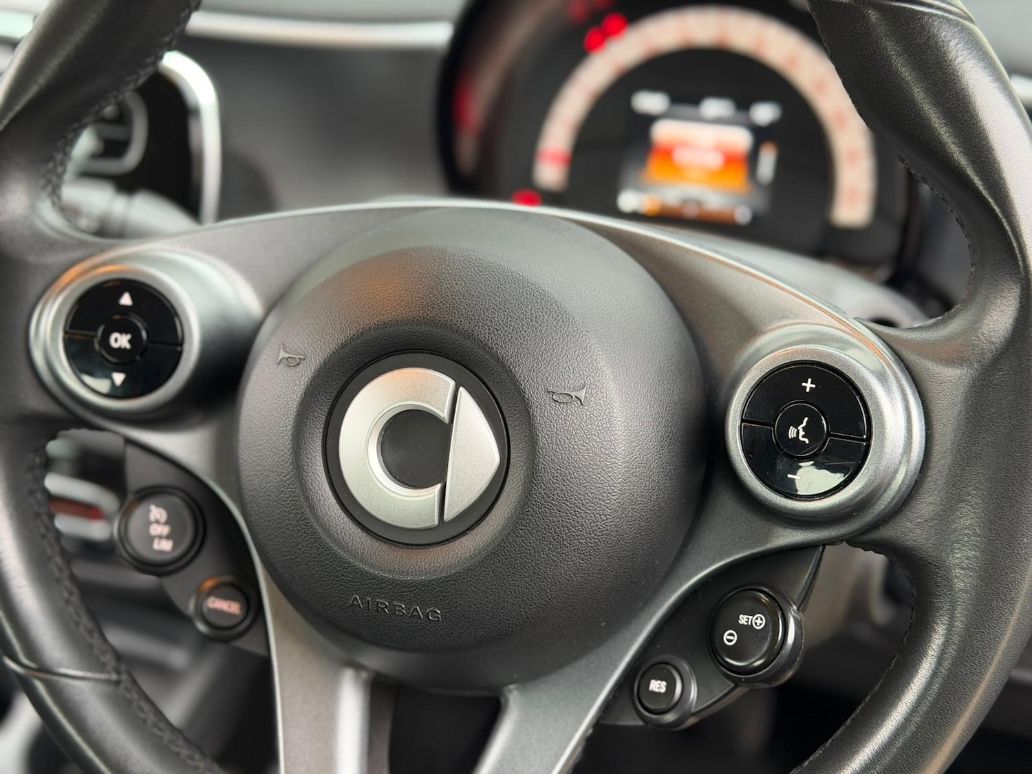 Used smart fortwo 2016 for sale - 77984551: Photo 12