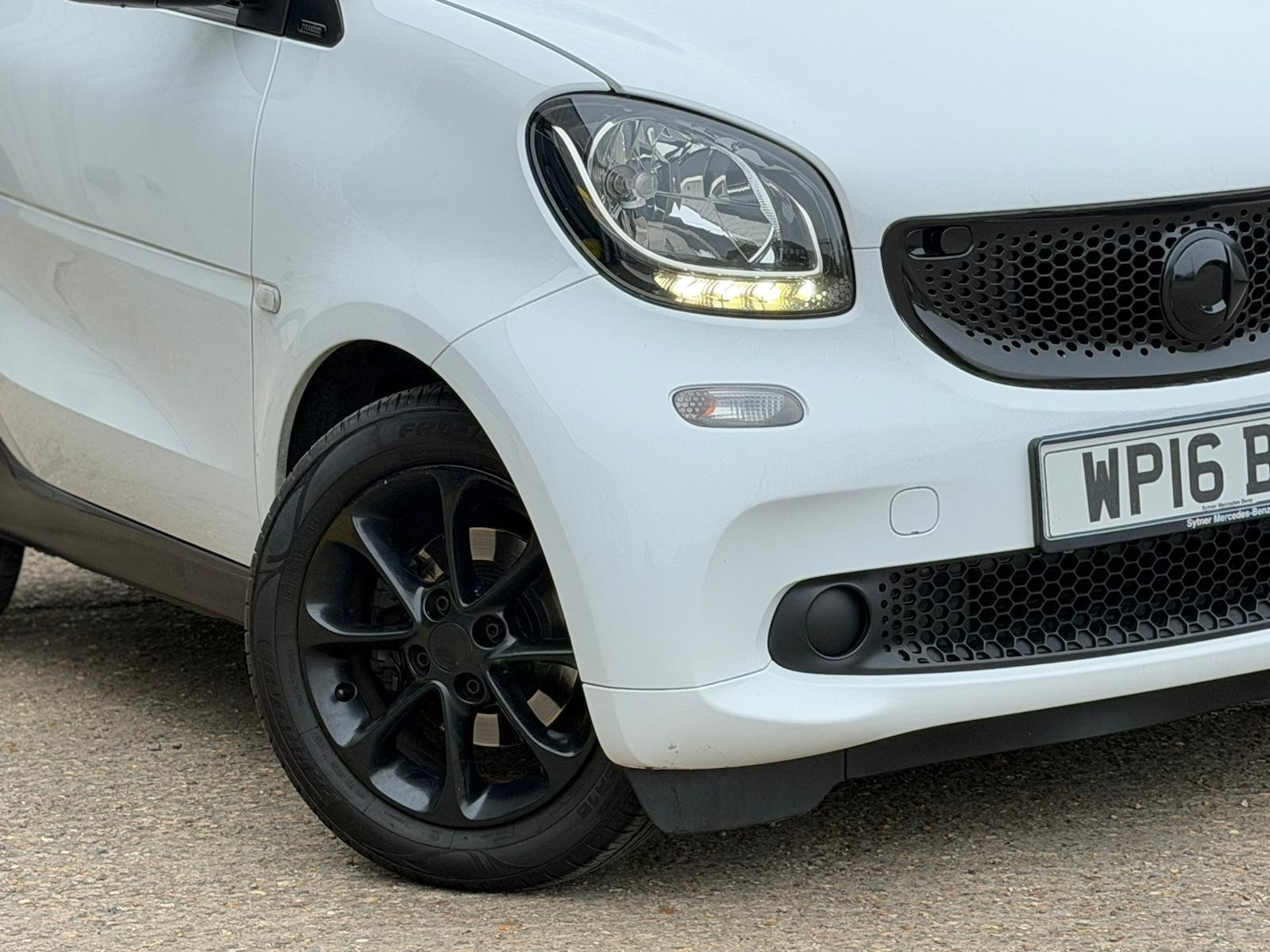 Used smart fortwo 2016 for sale - 77984551: Photo 2