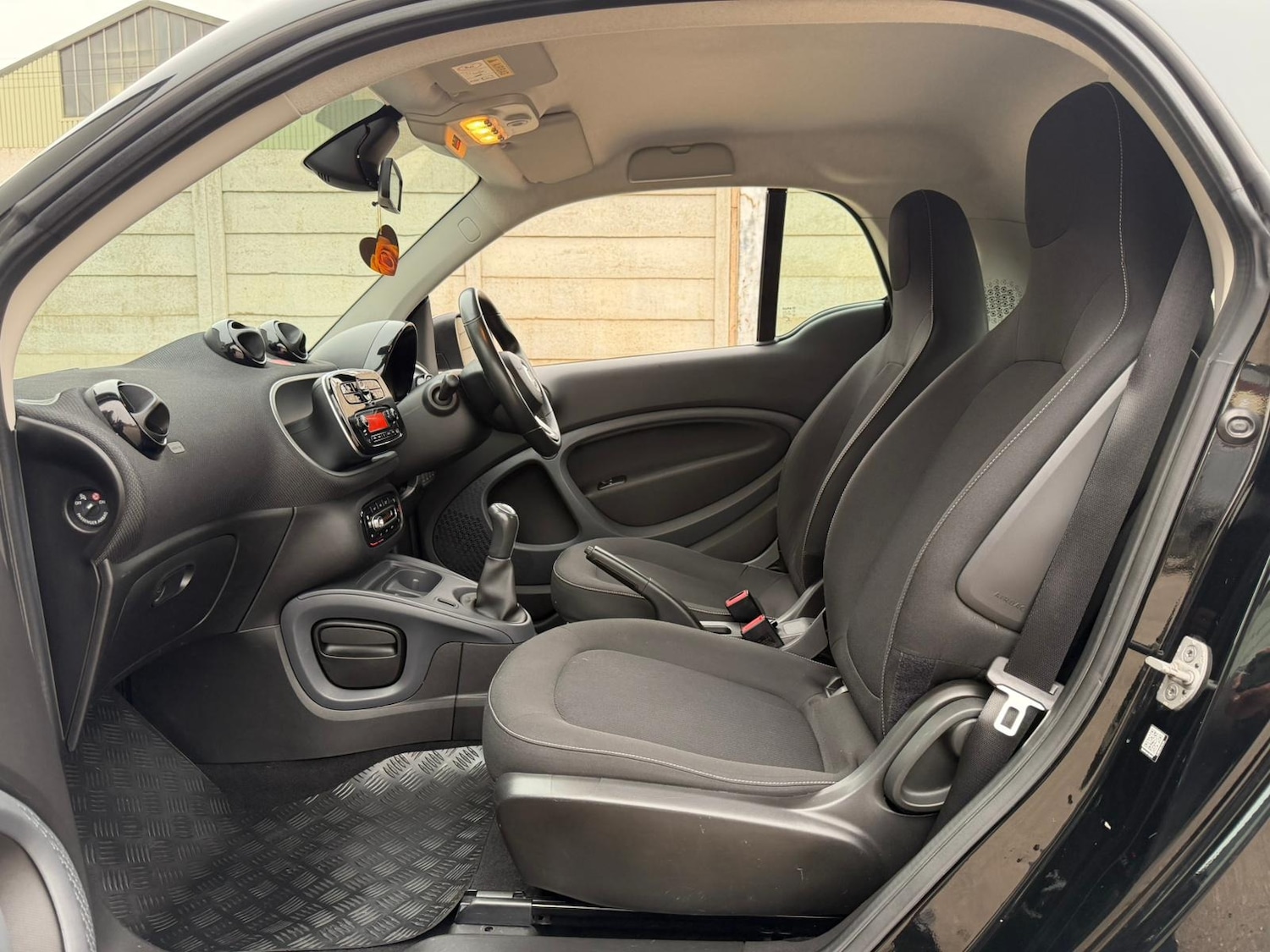 Used smart fortwo 2016 for sale - 77984551: Photo 8