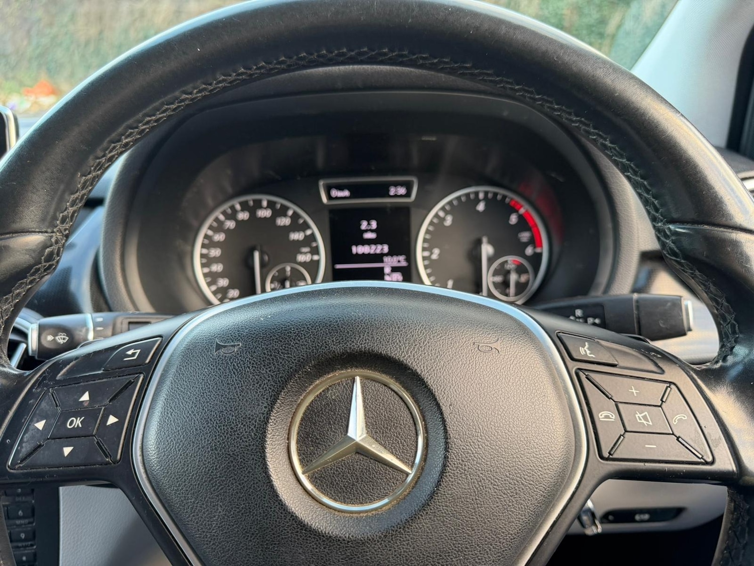 Used Mercedes-Benz B Class 2014 for sale - 76894497: Photo 10