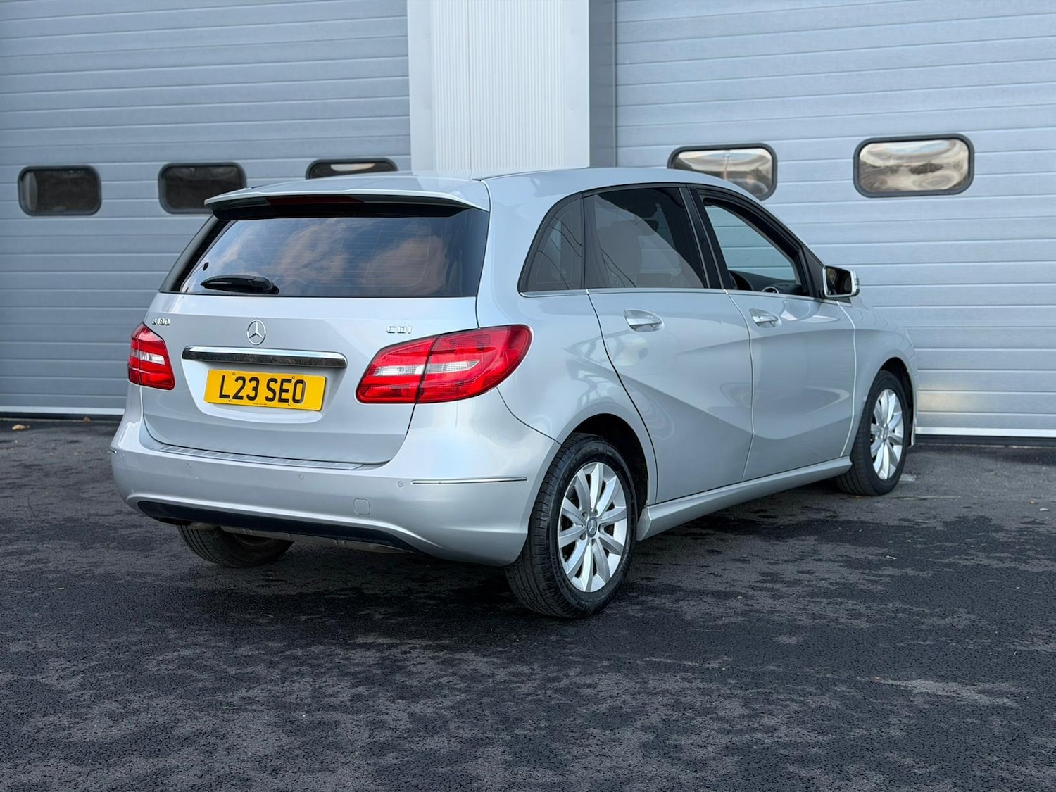 Used Mercedes-Benz B Class 2014 for sale - 76894497: Photo 5