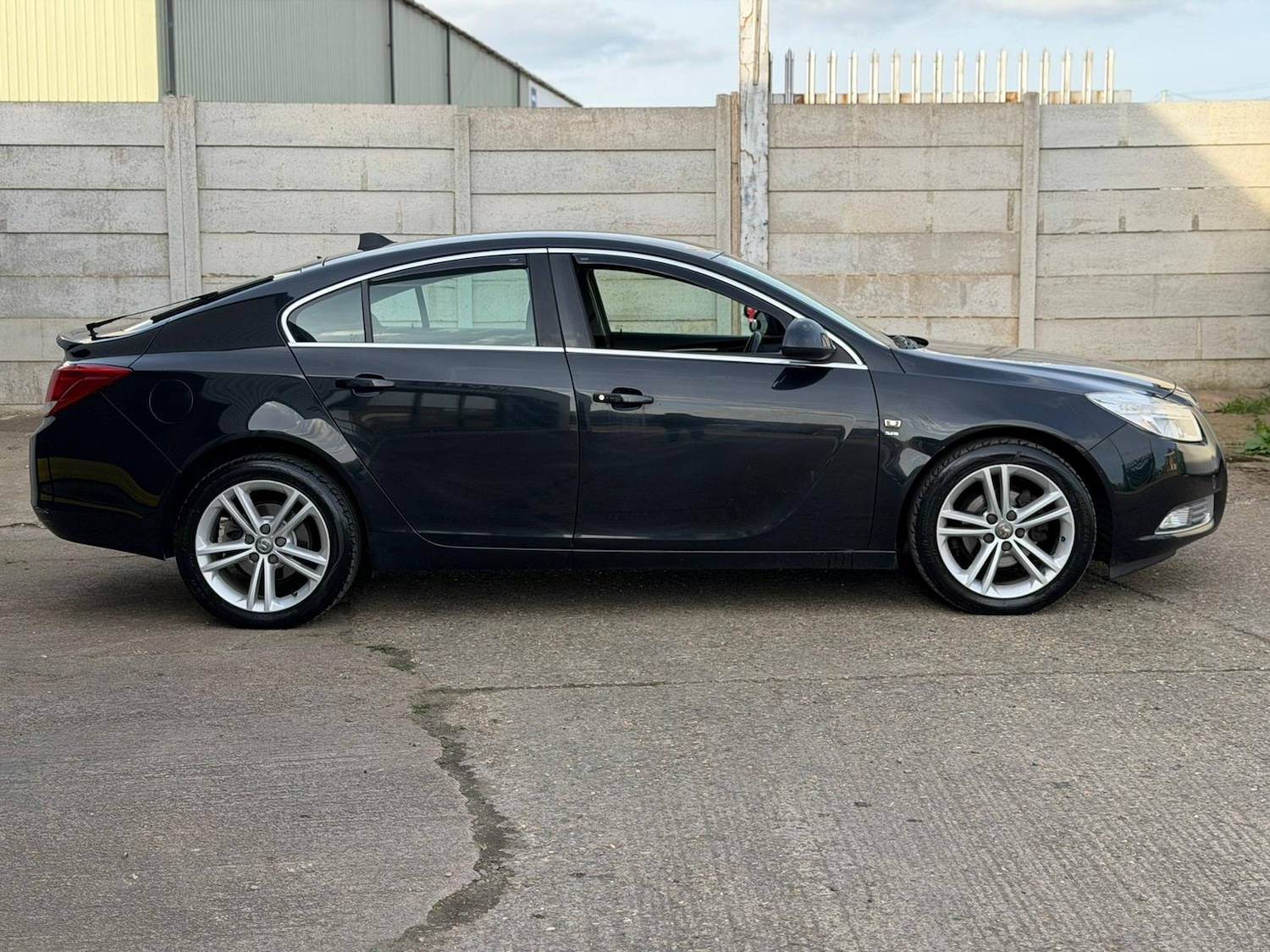 Used Vauxhall Insignia 2011 for sale - 78065563: Photo 5