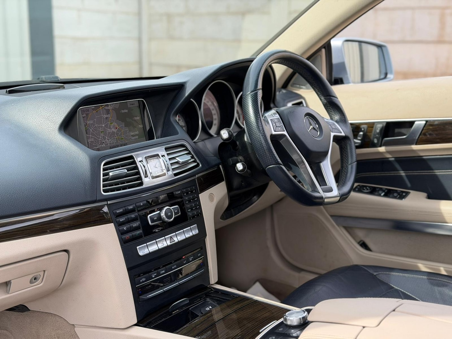 Used Mercedes-Benz E Class 2013 for sale - 78197448: Photo 13