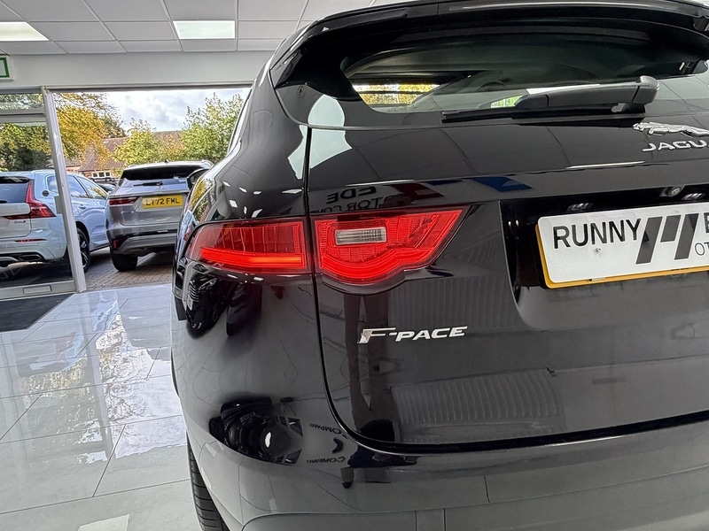 Used Jaguar F-Pace 2017 for sale - 76553612: Photo 12
