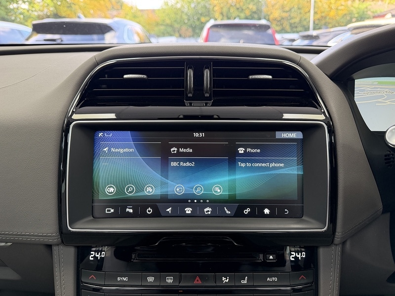 Used Jaguar F-Pace 2017 for sale - 76553612: Photo 27