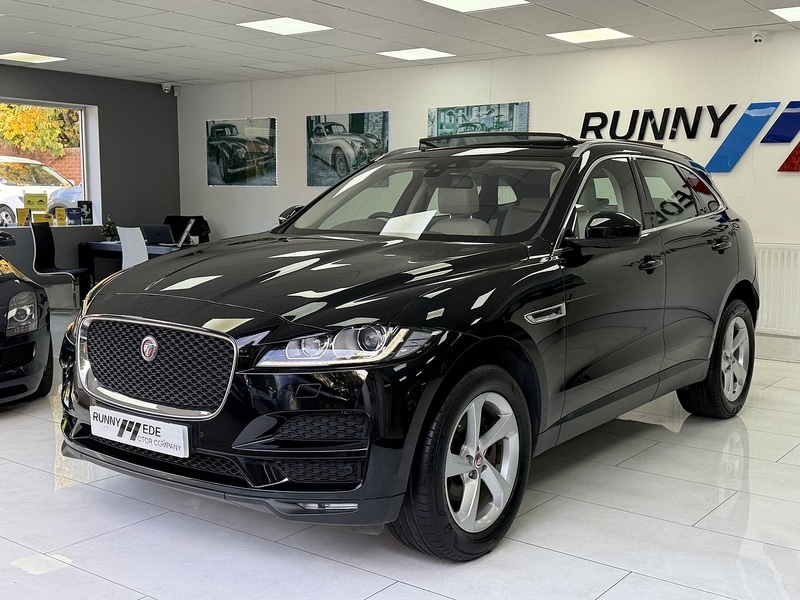 Used Jaguar F-Pace 2017 for sale - 76553612: Photo 3